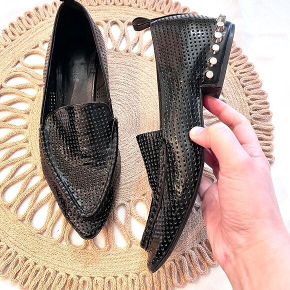 Jeffrey Campbell Barnett Black Loafers Patent Pointed Toe Size 7.5 - Picture 1 of 9